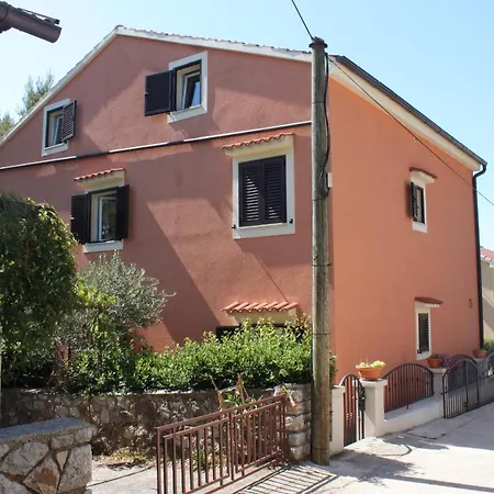 By The Sea - 8095 Daire